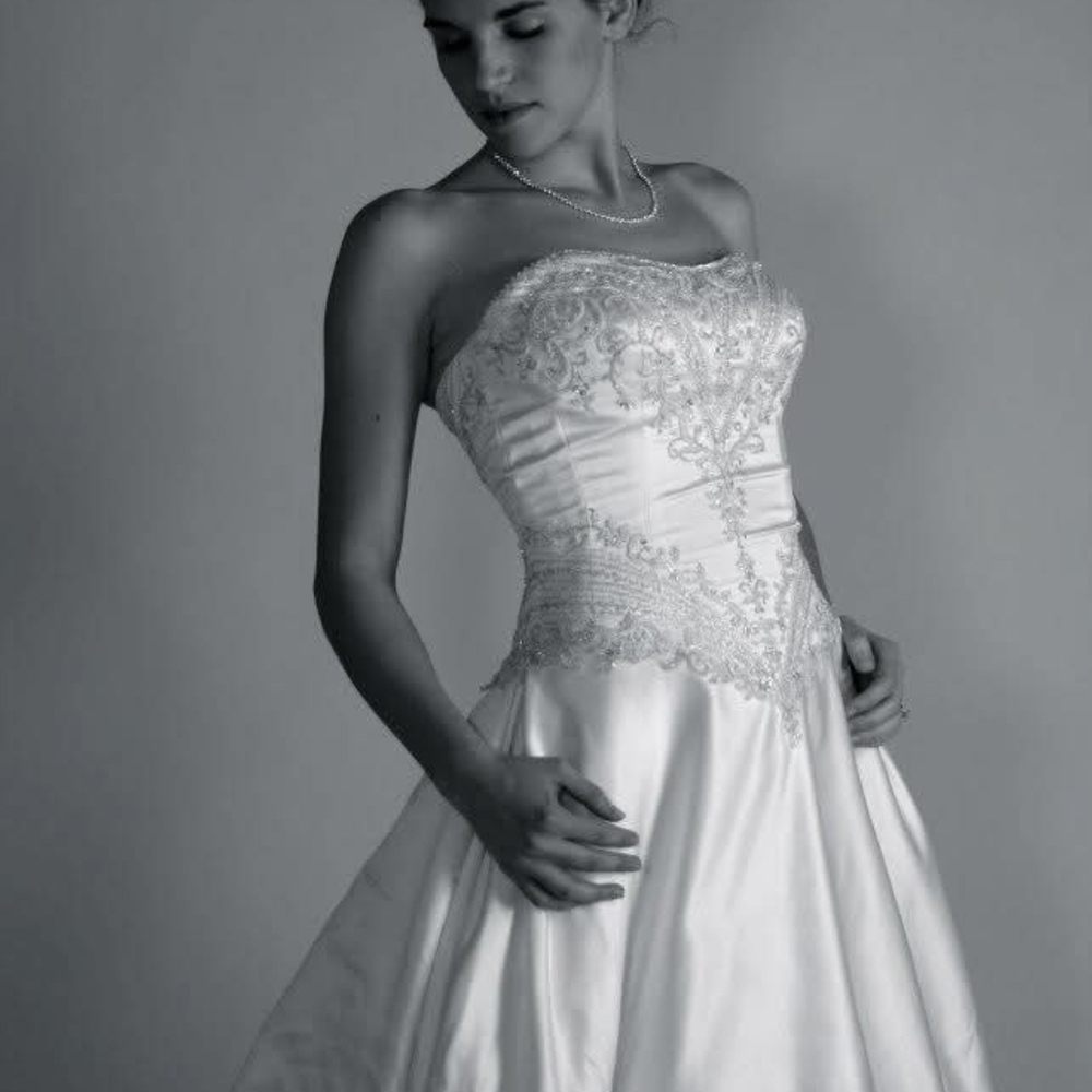 Private Label By G Wedding Gown Like NEW